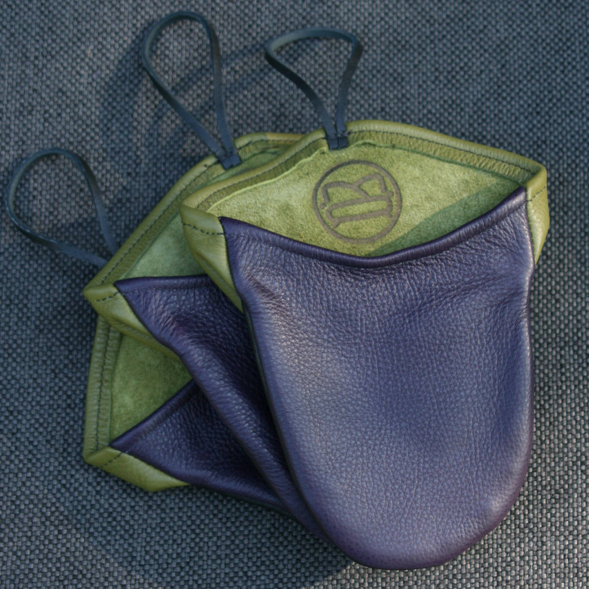 Half Oven Mitt (Colors): Concord Grape & Green & Black